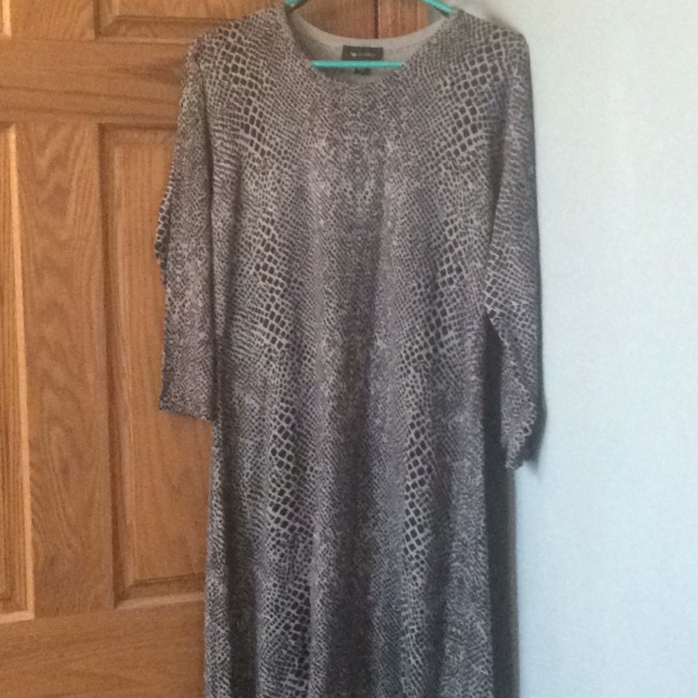 Lightweight sweater dress